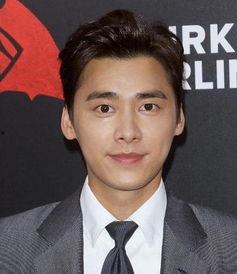 李易峰未ps照片,真实颜值与粉丝期待有何差距？